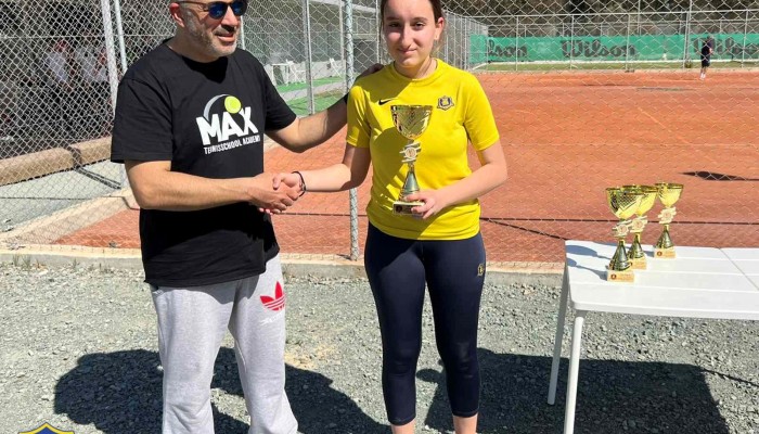 Evelina Kashouli - 1st Place - Junior Girls